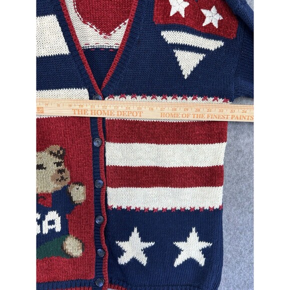 Marsh Landing Cardigan Size Medium Red Blue White USA Bear Stars Stripes Sweater - Picture 9 of 11